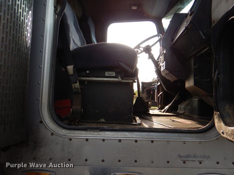 image for item KX9308 1990 Peterbilt 378  crane truck