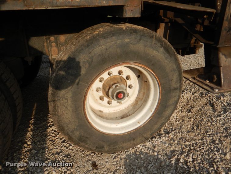 image for item KX9308 1990 Peterbilt 378  crane truck