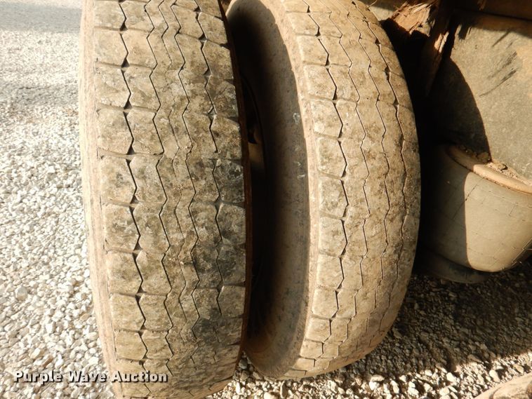 image for item KX9308 1990 Peterbilt 378  crane truck