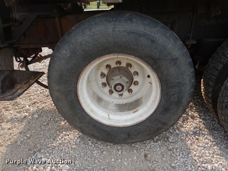 image for item KX9308 1990 Peterbilt 378  crane truck