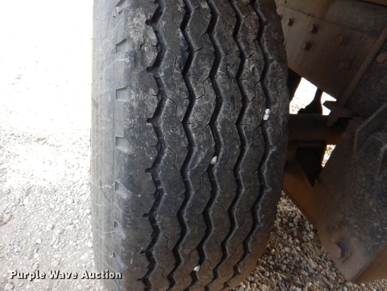 image for item KX9308 1990 Peterbilt 378  crane truck