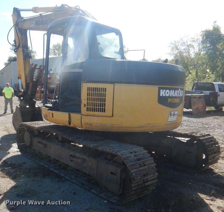 image for item KX9337 2000 Komatsu PC128US-2  excavator