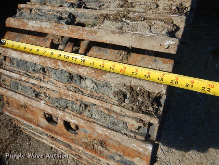 image for item KX9337 2000 Komatsu PC128US-2  excavator