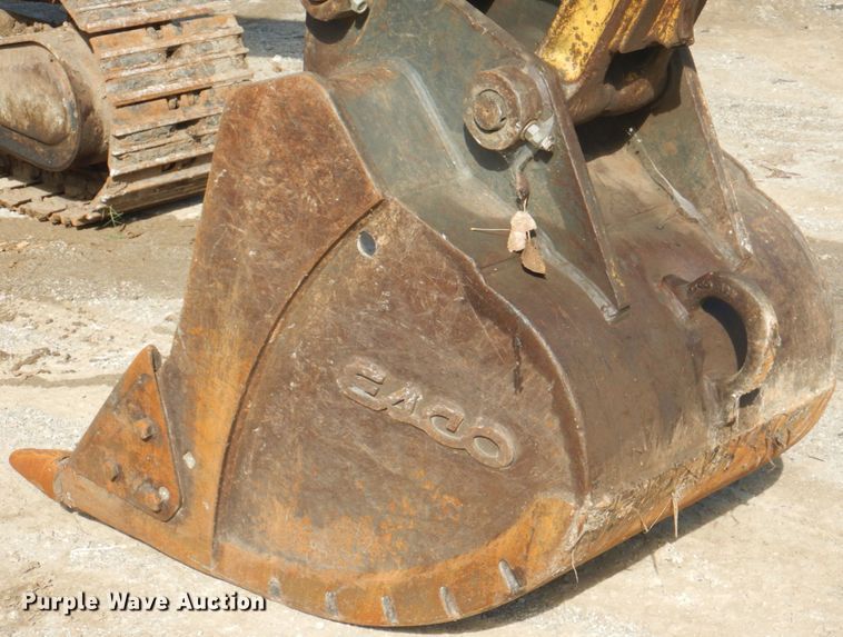 image for item KX9337 2000 Komatsu PC128US-2  excavator