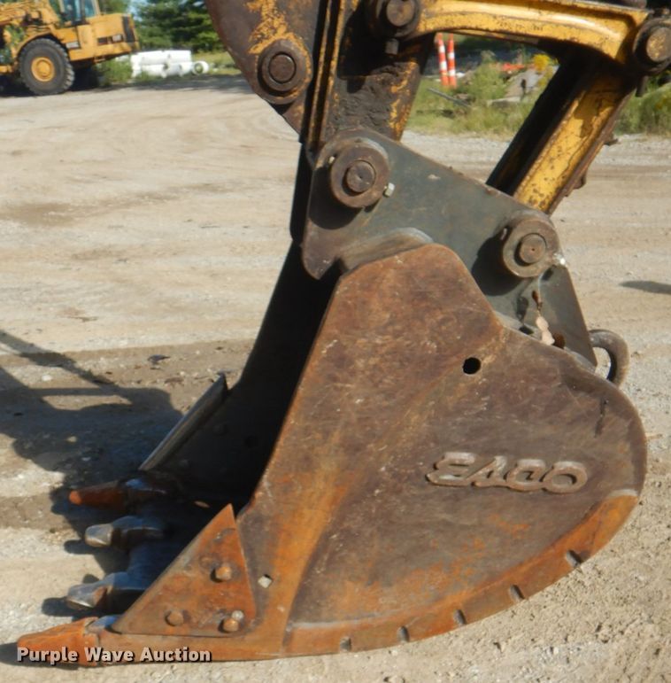 image for item KX9337 2000 Komatsu PC128US-2  excavator