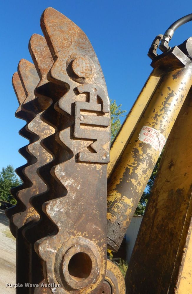 image for item KX9337 2000 Komatsu PC128US-2  excavator