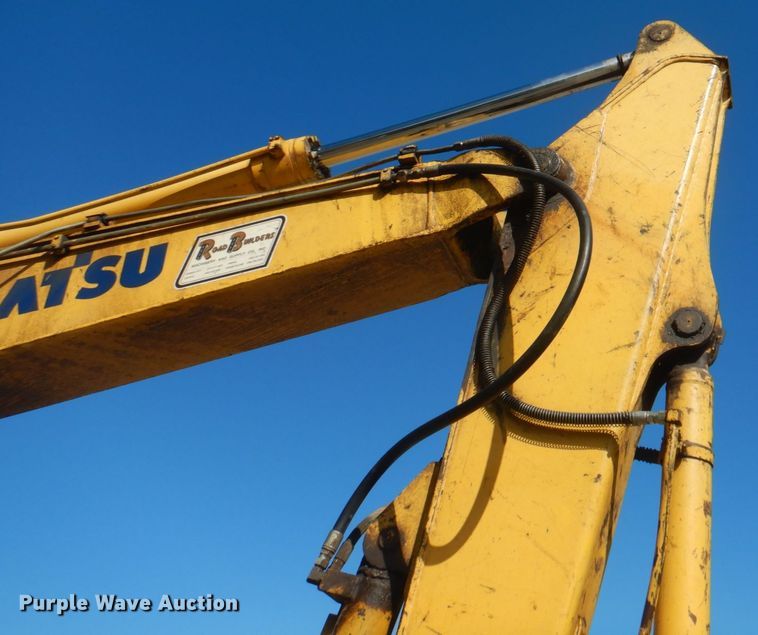 image for item KX9337 2000 Komatsu PC128US-2  excavator