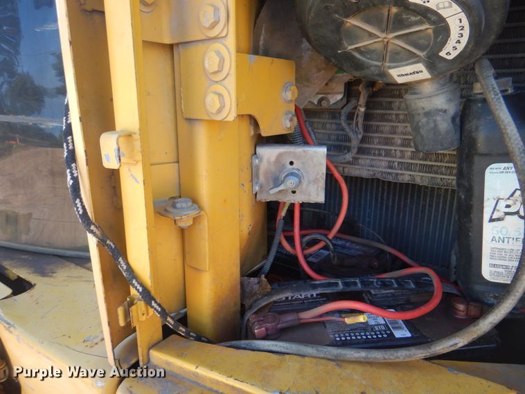 image for item KX9337 2000 Komatsu PC128US-2  excavator