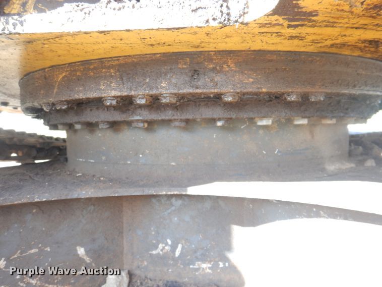 image for item KX9337 2000 Komatsu PC128US-2  excavator