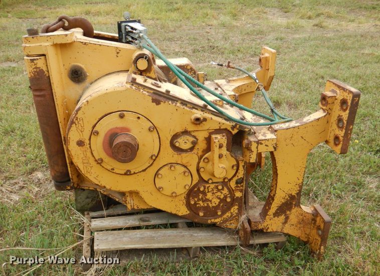 image for item KX9348 Hyster  winch
