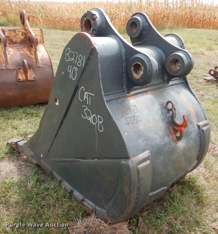 image for item KX9350 40"W excavator bucket