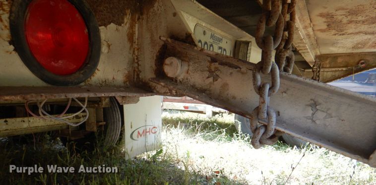 image for item KX9382 2005 Overbilt  tilt deck equipment trailer