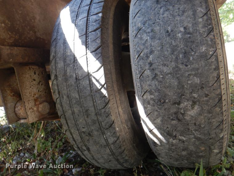 image for item KX9382 2005 Overbilt  tilt deck equipment trailer