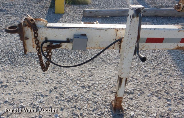 image for item KX9387 2011 Brooks Brothers PTB111-15KF  pole trailer