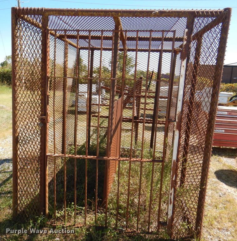 image for item DA5386 Racks