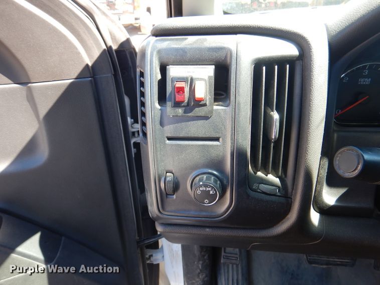 image for item DA5394 2015 Chevrolet Silverado 1500  Double Cab pickup truck