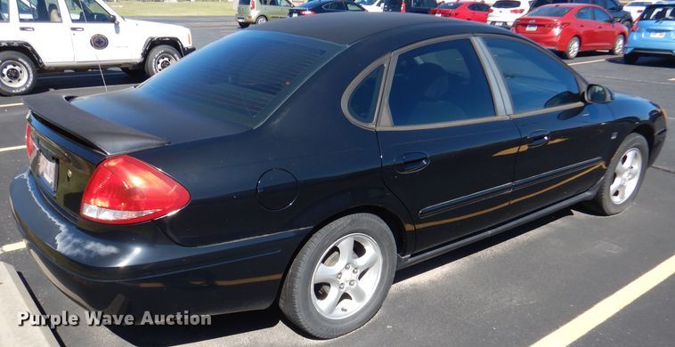 image for item DA5395 2004 Ford Taurus SES