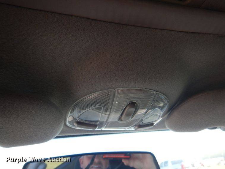 image for item DA5395 2004 Ford Taurus SES