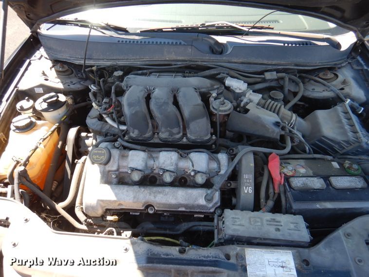 image for item DA5395 2004 Ford Taurus SES