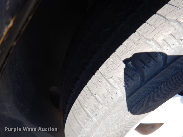 image for item DA5395 2004 Ford Taurus SES