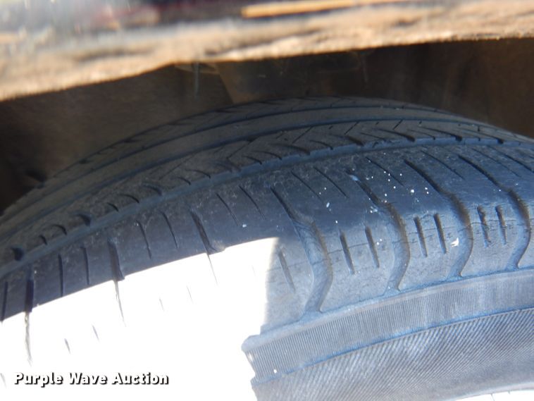 image for item DA5395 2004 Ford Taurus SES