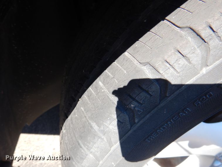 image for item DA5395 2004 Ford Taurus SES