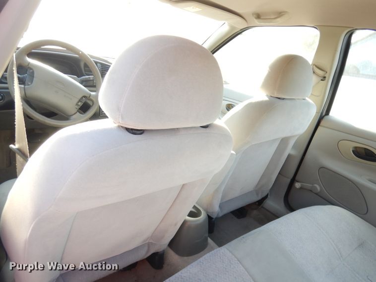 image for item DG0885 1998 Ford Contour