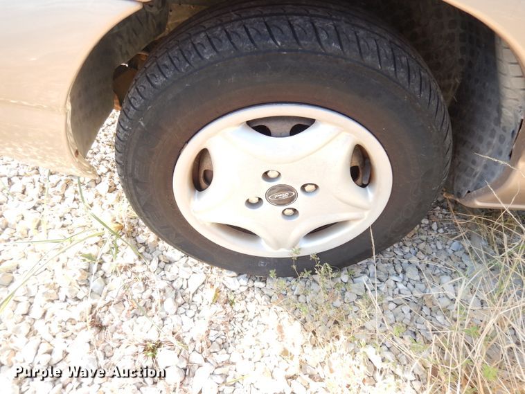 image for item DG0885 1998 Ford Contour