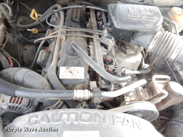 image for item DG0912 2004 Jeep Grand Cherokee  SUV