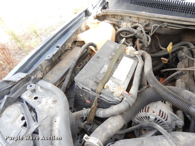 image for item DG0912 2004 Jeep Grand Cherokee  SUV