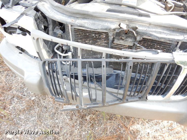 image for item DG0912 2004 Jeep Grand Cherokee  SUV
