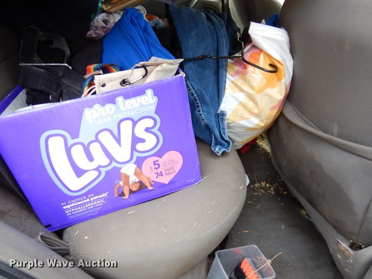 image for item DG0912 2004 Jeep Grand Cherokee  SUV