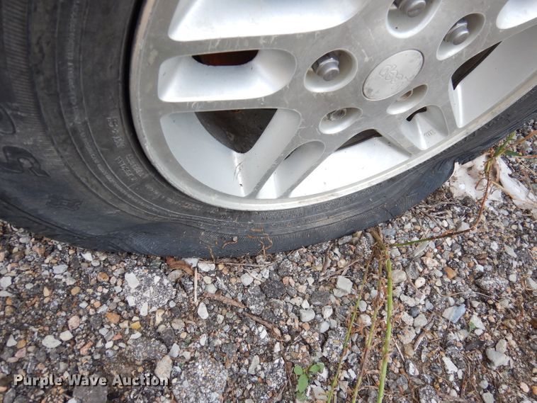 image for item DG0912 2004 Jeep Grand Cherokee  SUV