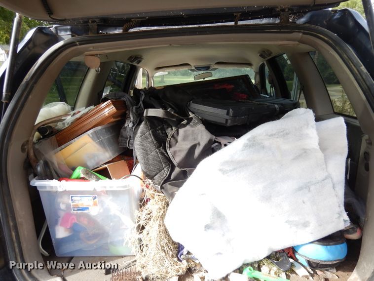 image for item DG0912 2004 Jeep Grand Cherokee  SUV