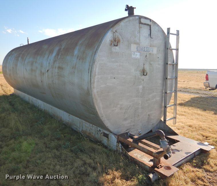 image for item DK2465 Avgas fuel tank