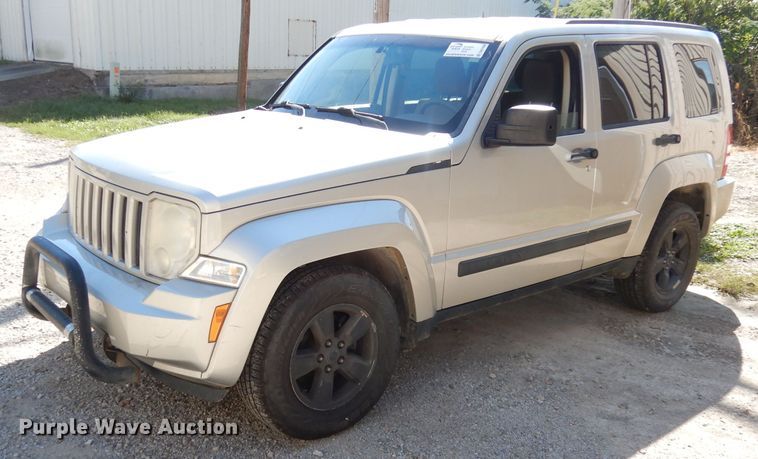 image for item DK2996 2008 Jeep Liberty  SUV