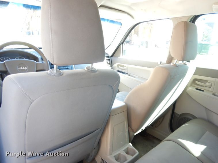 image for item DK2996 2008 Jeep Liberty  SUV