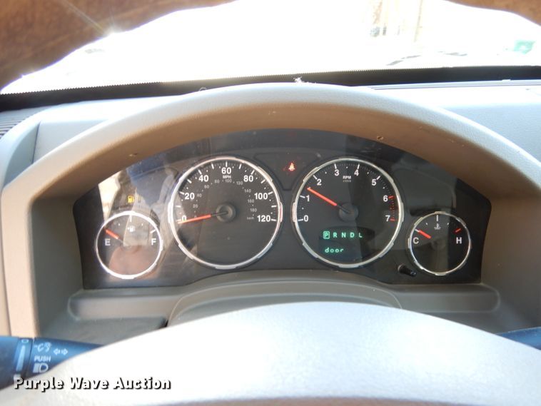 image for item DK2996 2008 Jeep Liberty  SUV