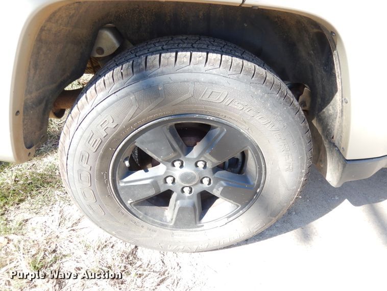 image for item DK2996 2008 Jeep Liberty  SUV