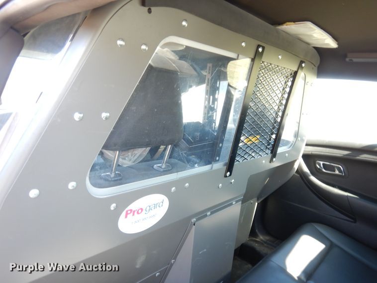 image for item DK3001 2015 Ford Taurus Police Interceptor