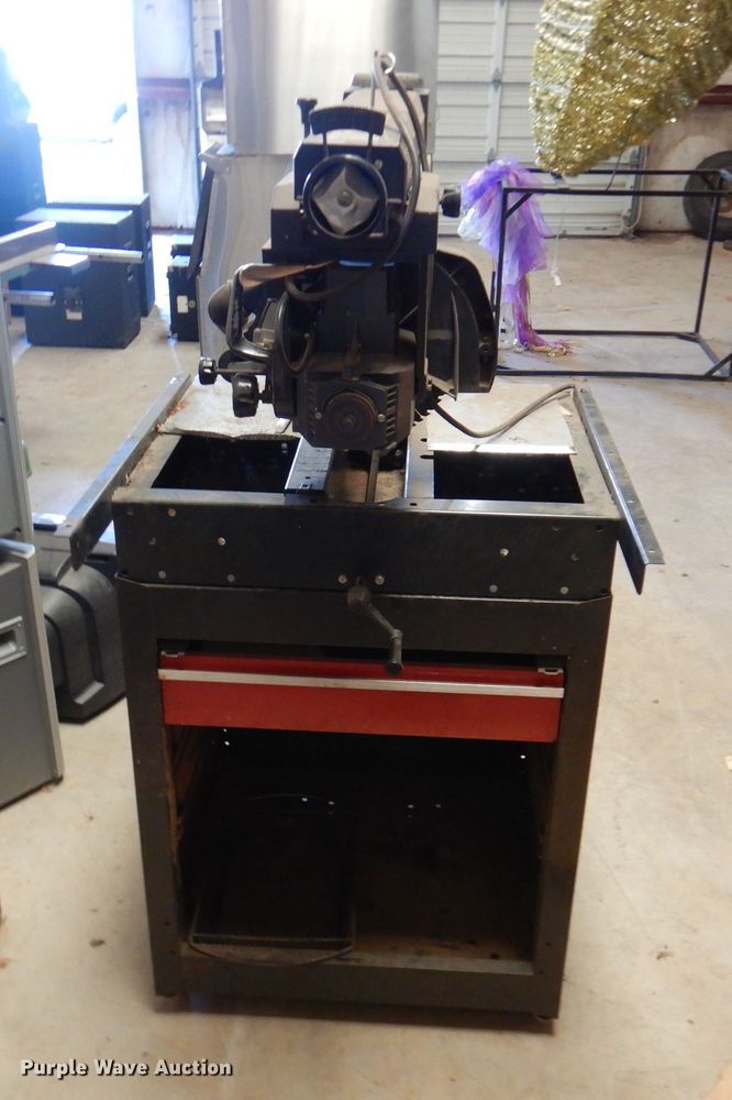 image for item DK8237 (2) saws