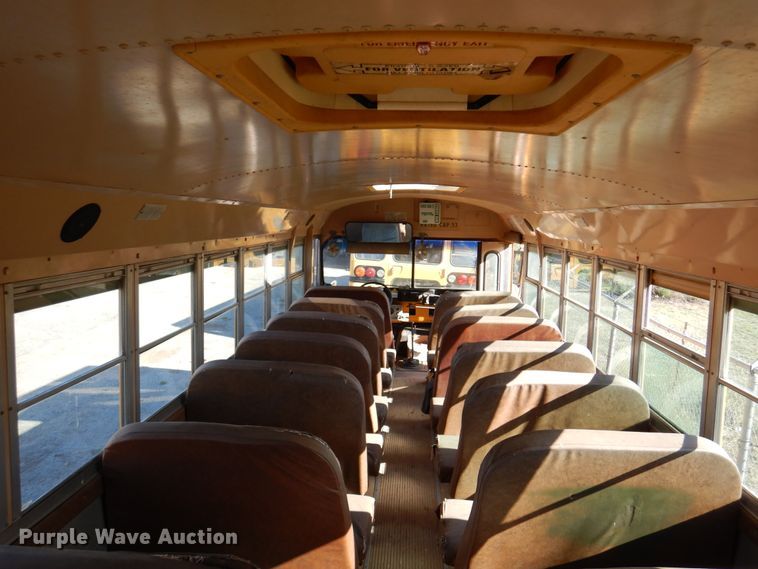 image for item DK8238 1990 Ford B700  school bus