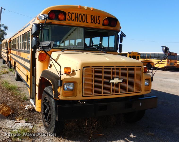 image for item DK8239 1995 Chevrolet Bluebird  school bus