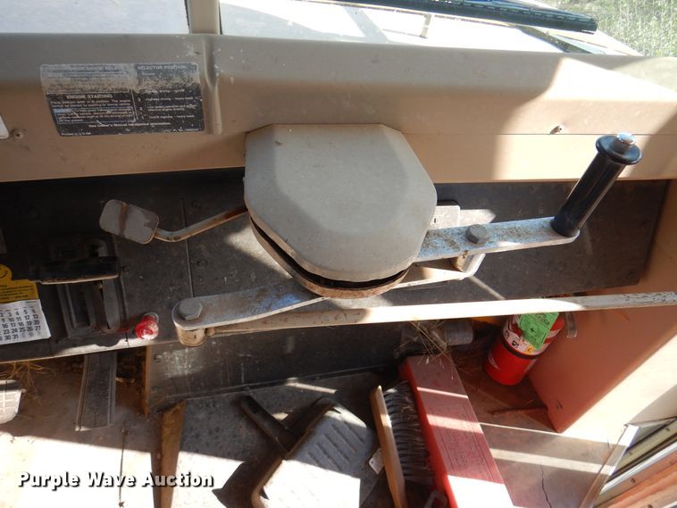 image for item DK8239 1995 Chevrolet Bluebird  school bus