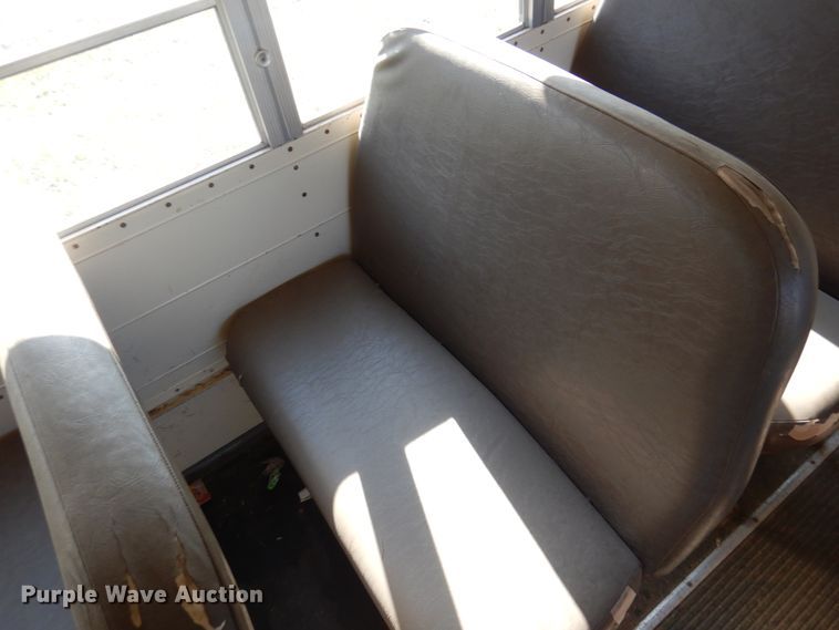 image for item DK8239 1995 Chevrolet Bluebird  school bus