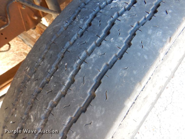 image for item DK8239 1995 Chevrolet Bluebird  school bus