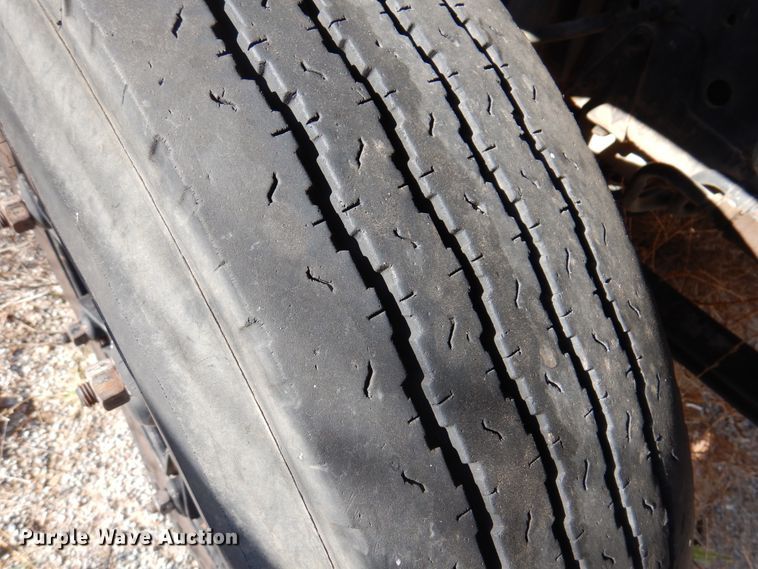 image for item DK8239 1995 Chevrolet Bluebird  school bus