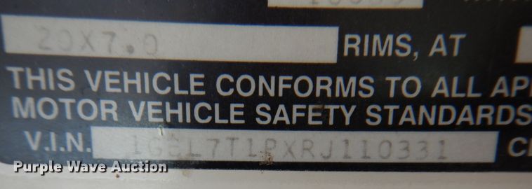 image for item DK8239 1995 Chevrolet Bluebird  school bus