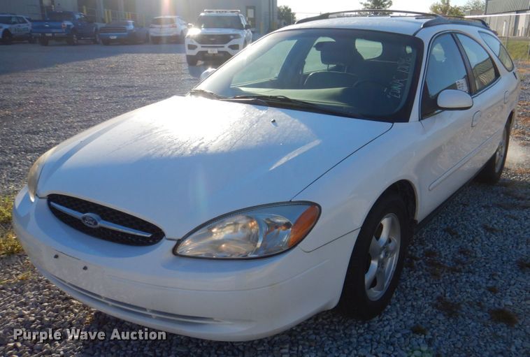 image for item DL0146 2002 Ford Taurus