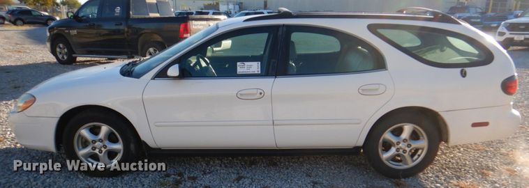 image for item DL0146 2002 Ford Taurus